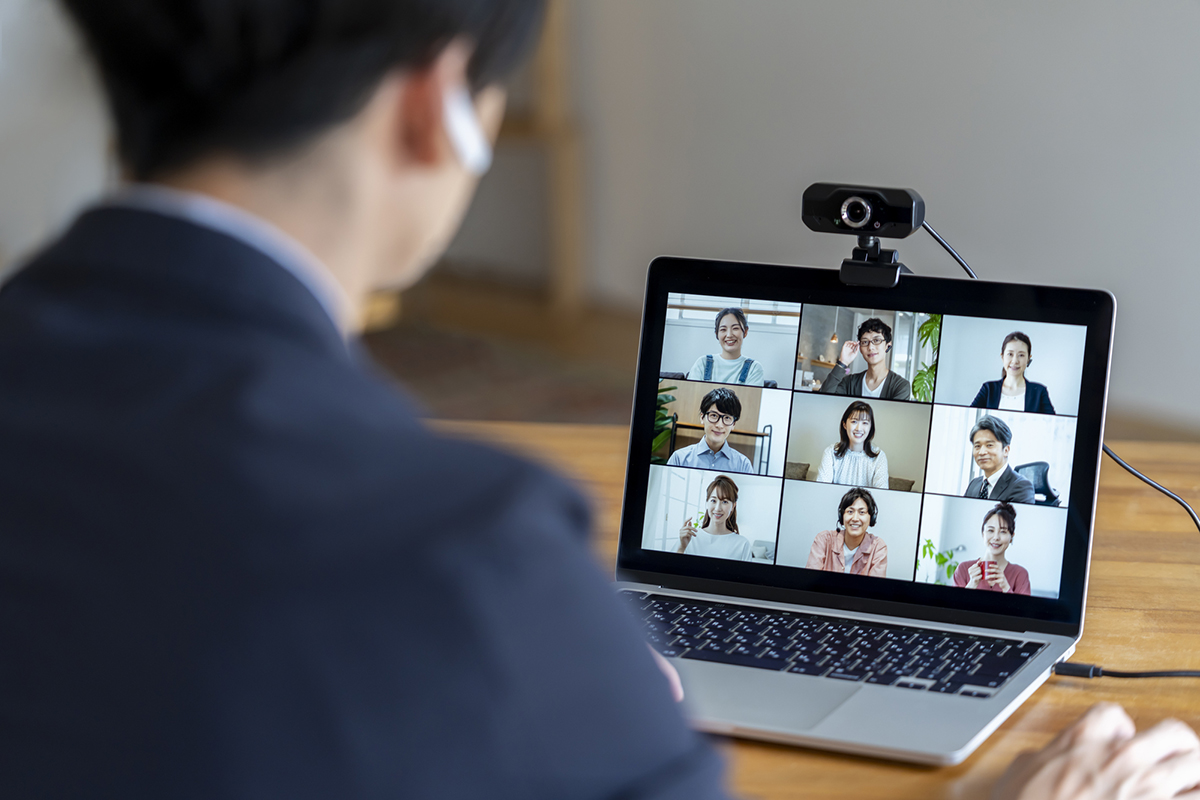 テレワークの効率を上げるWEB会議のコツ3選！メリットやツール働き方改革ラボリコ