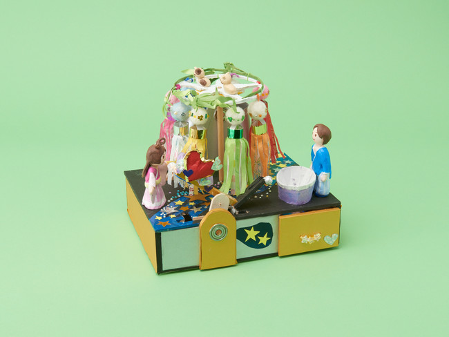 子供と100均工作 プラダンで作るATM型貯金箱の作り方 おもしろ貯金箱！夏休みの工作におすすめ♪雪見日和