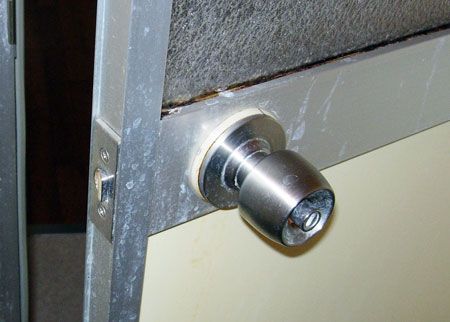 ドアノブ交換の完全マニュアル！初心者でも失敗しない方法