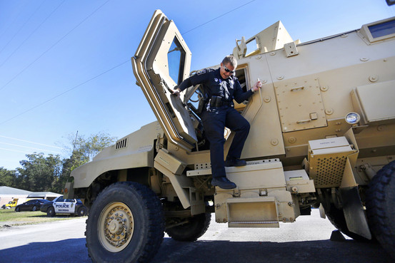 沖縄旅行 アメリカントラック 米軍車両 沖縄2020「レッド・インパルスの消防車」ブログ