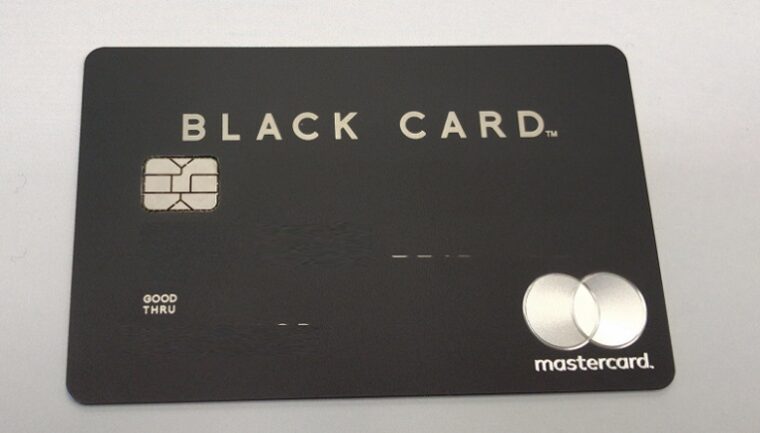 ラグジュアリーカード」のレストラン特典とリムジンで無料送迎してくれる特典を使ってみた！世界のVIPが乗った高級車で極上サービスを体験！クレジットカード おすすめ最新ニュース 2025年 ザイ・オンライン