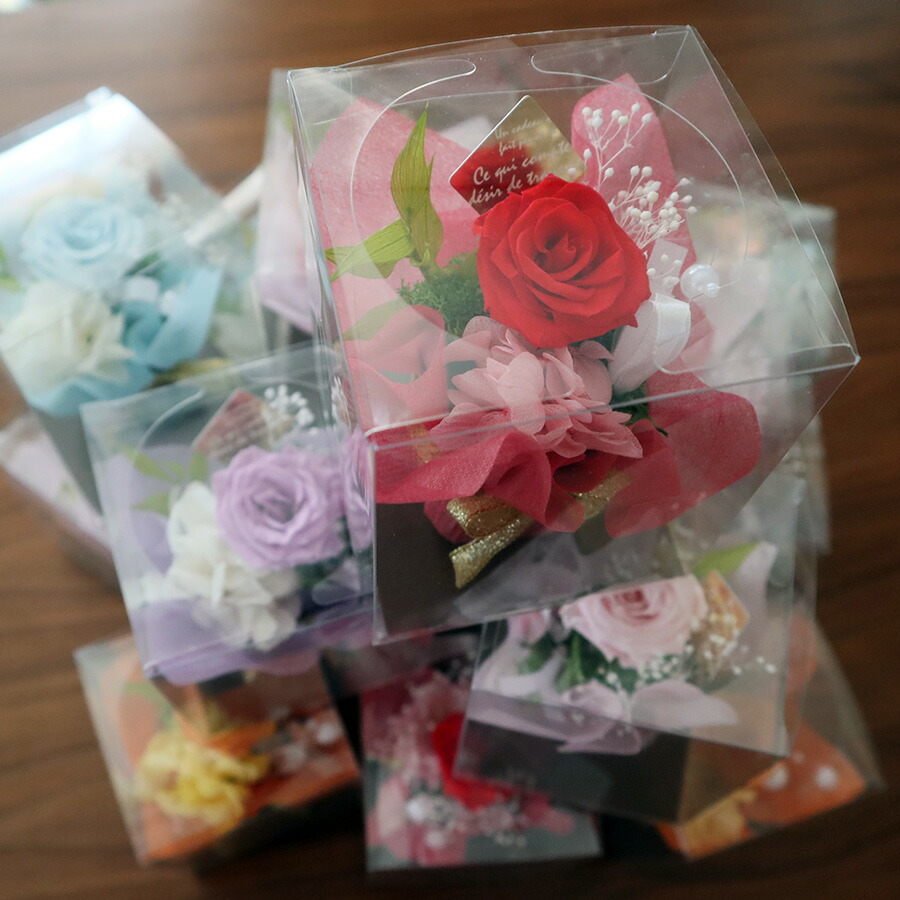 1,000円前後で買えるコスメギフト25選！大学生や職場女性にぴったりのプチギフト紹介メディアCosme KitchenWebstore コスメキッチンウェブストアナチュラル＆オーガニックコスメのコスメキッチン