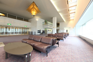 チケットのご案内来館者 - レクザムホール 香川県県民ホール