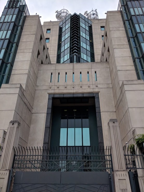 英国に学ぶ日本のインテリジェンス一般社団法人平和政策研究所