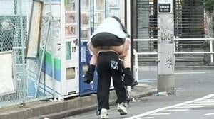 歌舞伎町“立ちんぼ”に若い日本人女性が急増…進む風俗のフリーランス化「買うことで助けてあげている感覚の人も」 | 国内 |