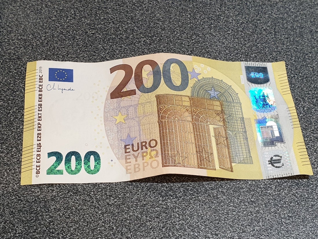 100 ユーロ札の写真素材・画像素材 Image 20306641