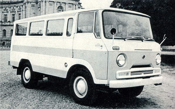 入門その頃のバス＞いすゞ自動車 小型バス