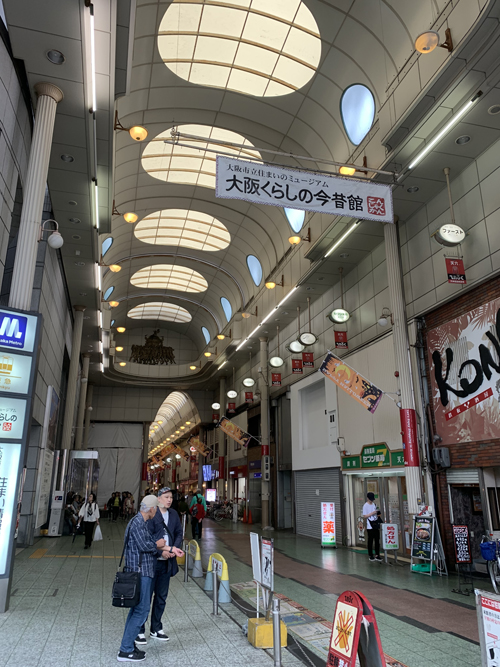 なぜか「日本一長い商店街」に古書店が大集合 大阪で古書を訪ねるブックツーリズムが人気まいどなニュース