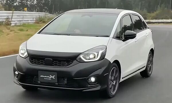 ホンダ、「FREED Modulo X Concept」など3台のコンセプトカーを「東京オートサロン2017」で初公開 - Car Watch