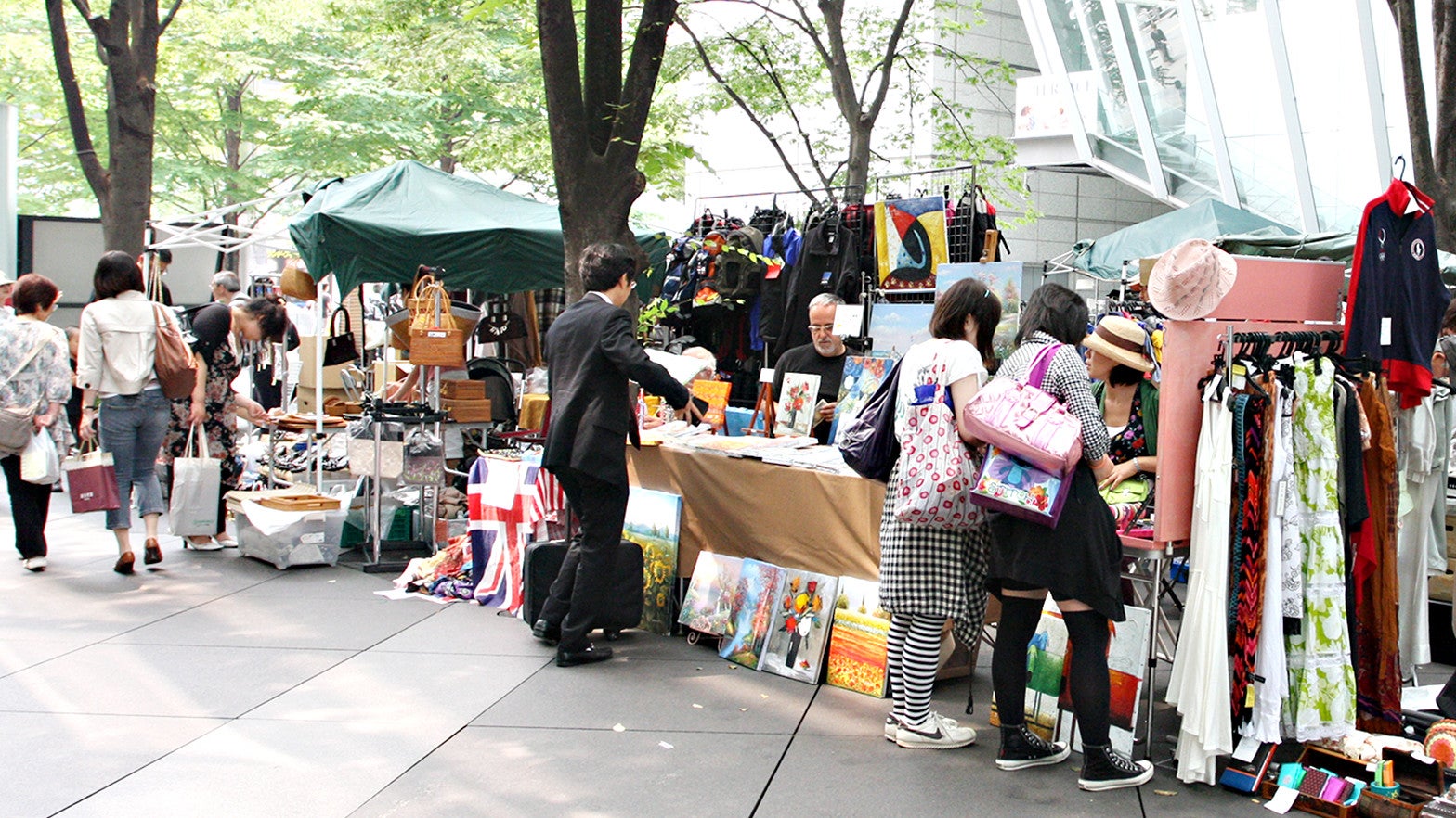 東京都のフリーマーケット2025 - 夏休みおでかけガイド2025