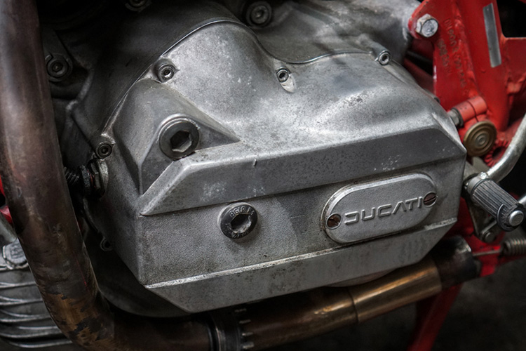 ピカールでバイク磨き! アルミレバーが30分でピカピカに ピカール液の使い方 │WEBヤングマシン新車バイクニュース