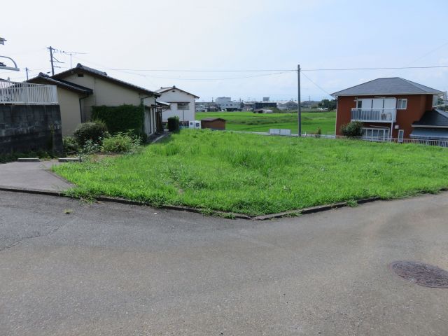 静岡県の旅。清水市はちびまる子ちゃんの町ですね。 ちびまる子ちゃんと同世代の私は大興奮🤭  東京から近いからか、なかなか旅行先に検討しなかった静岡市清水市。 お寿司、酒🍶、海、三保の松原、富士山🗻