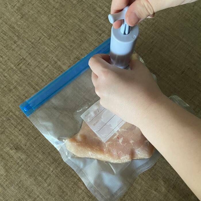 完全保存版 ジップロックの空気を抜く5つの方法100均グッズでも真空保存できる？ - note' no naka