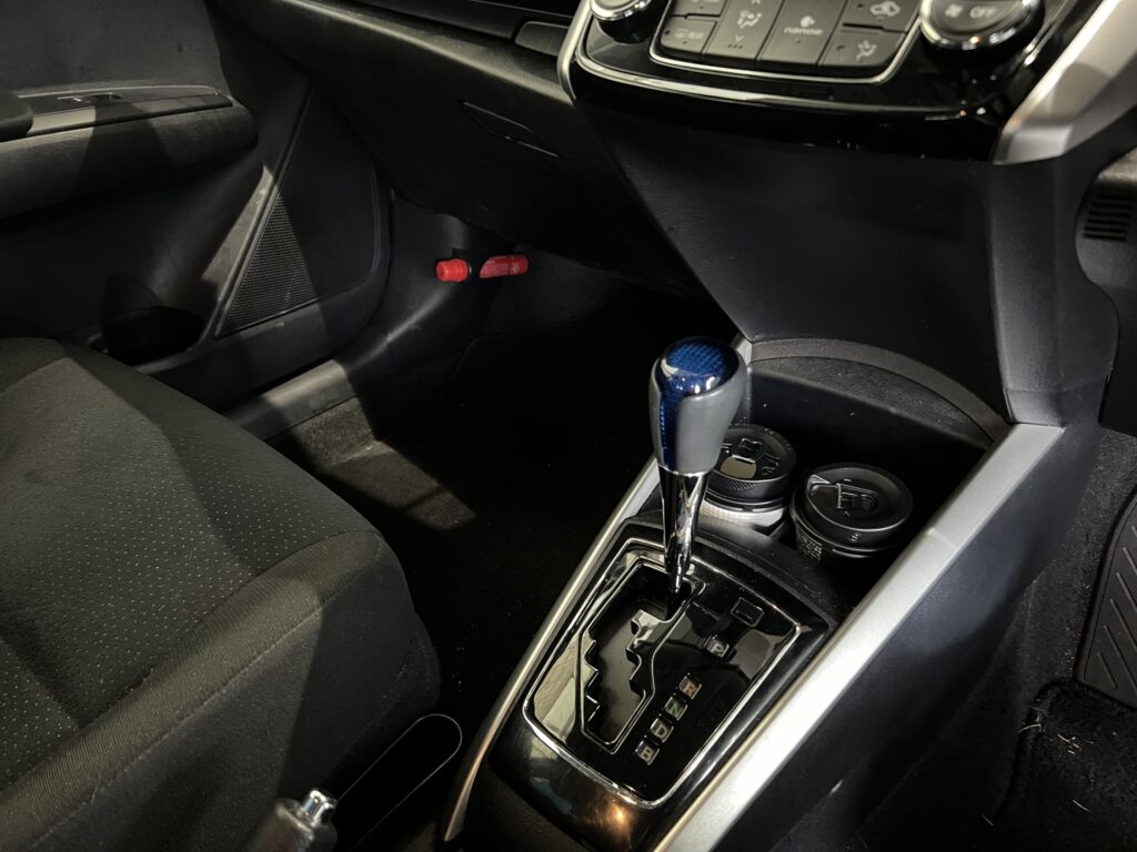 車の内装部位、部品名称一覧。初心者にもわかりやすく自動車部品の名前を解説