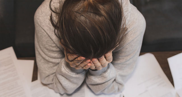 A24『テレビの中に入りたい』レビュー 憂鬱の中で自分を見つけるクィアの物語カルチャーメディアNiEW ニュー