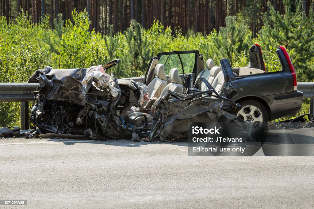 ボルボXC60 事故による後ろ側の破損 板金塗装を実施しました。ボルボ専門店コクスン