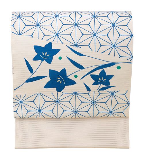 朝葉 ことの Kotono Asanoha宝塚歌劇公式ホームページ