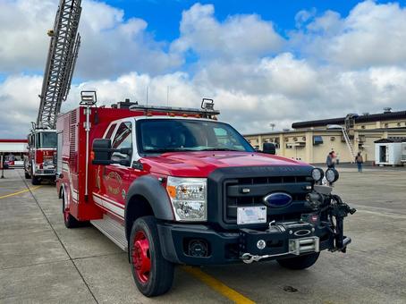 アメリカ消防車の写真素材写真素材なら「写真AC」無料 フリー ダウンロードOK