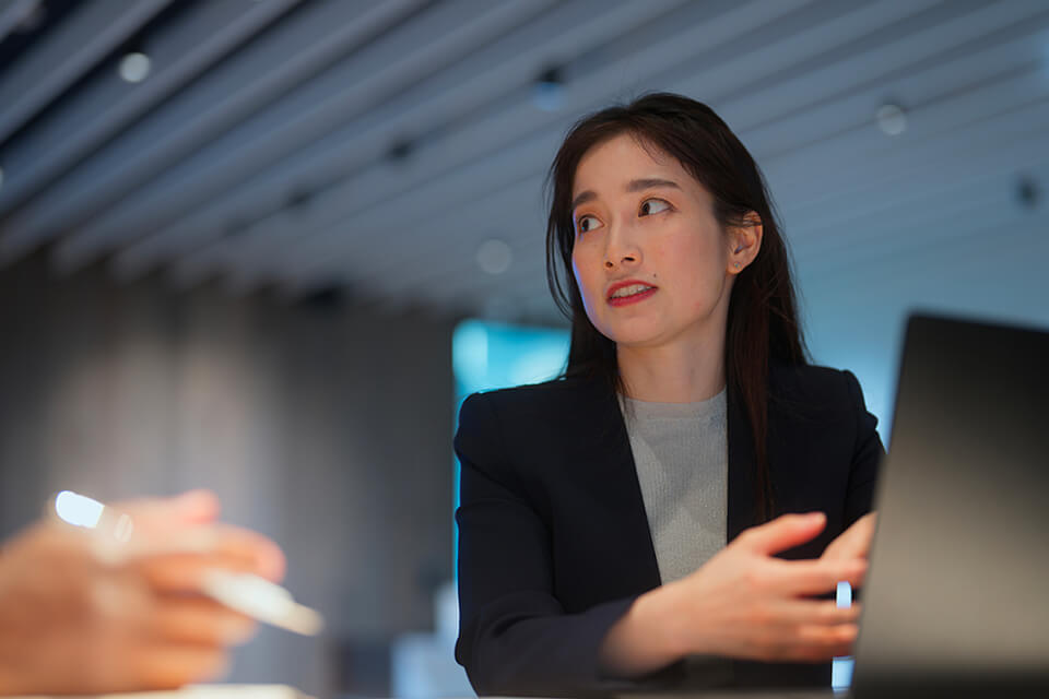 経営コンサルタントの採用面接：相手をちょっと放置してみる三谷流構造的やわらか発想法ダイヤモンド・オンライン