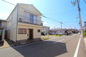 令和4年6月11日読売テレビ「土曜はダメよ！」「小枝不動産」にて弊社取り扱いの物件が紹介されました。丹波興産株式会社