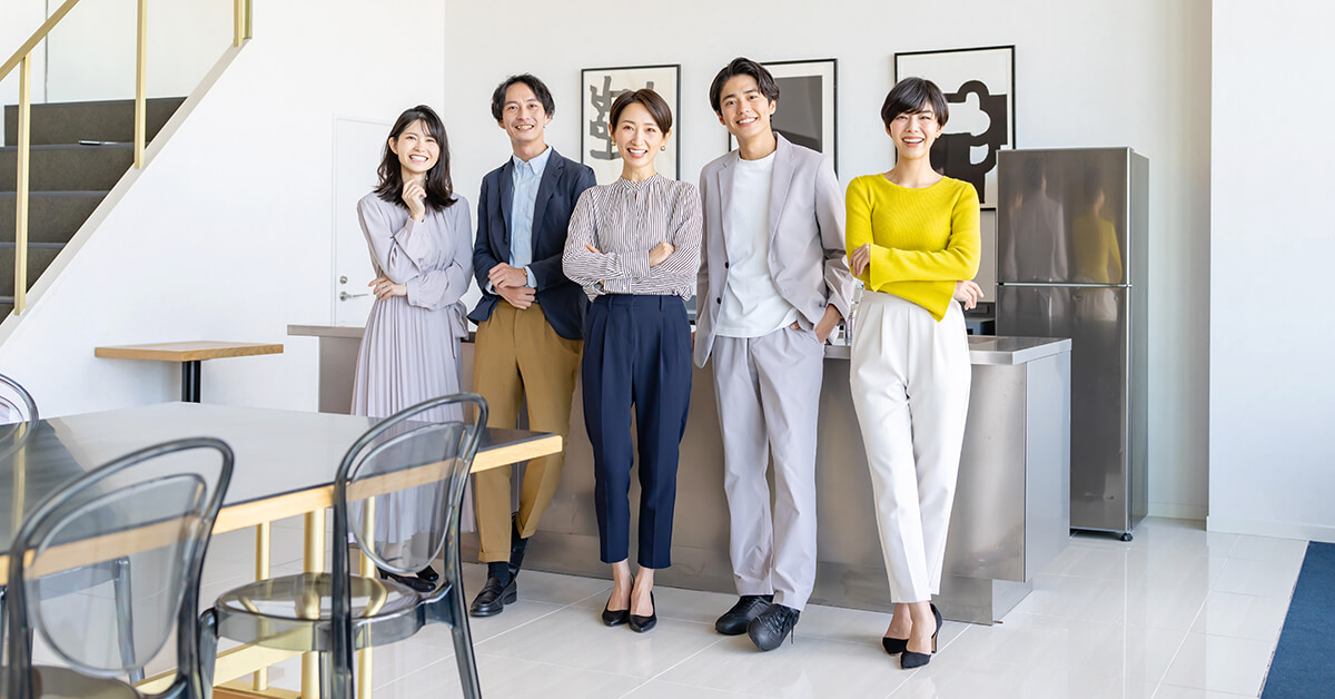 履歴書写真のベストな服装は？身だしなみやマナーを徹底解説 type転職エージェント