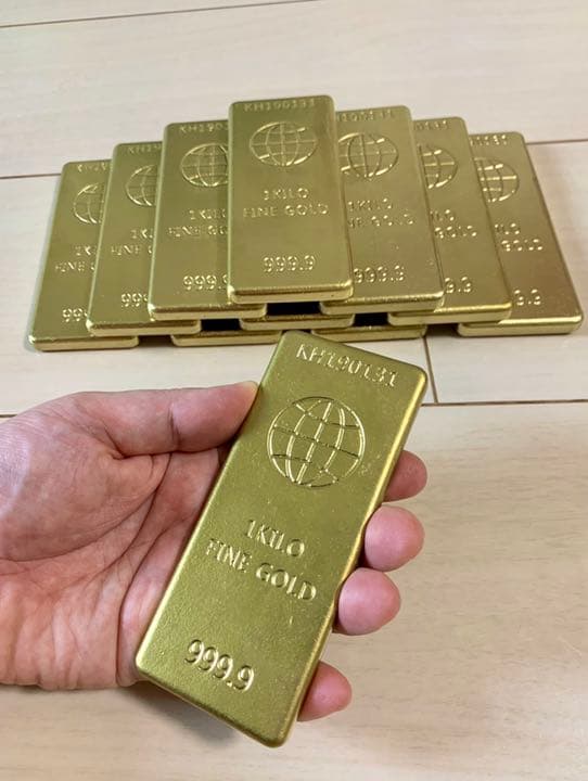 金の延べ棒 ゴールドバー とは？現在の価値や購入～売却の方法まで解説～
