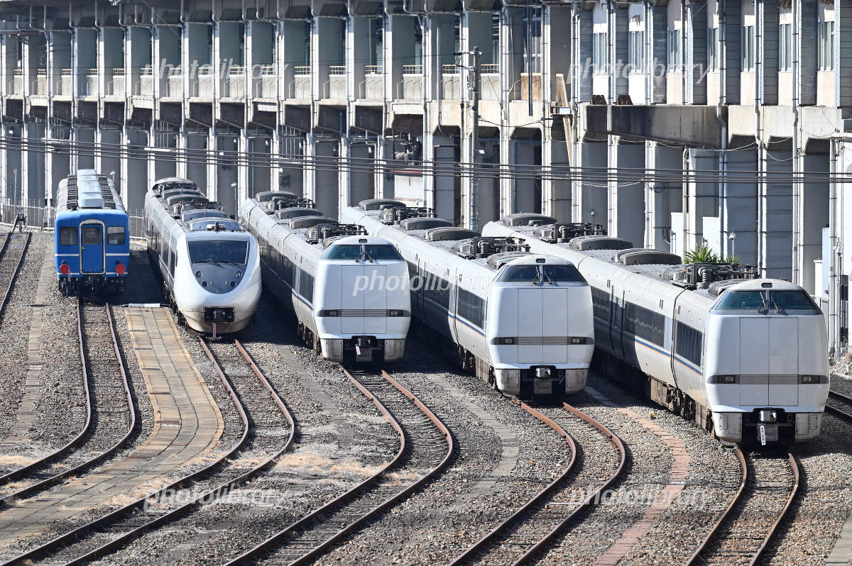 209系1000番台 運用離脱から1年 2編成の後輩も同じような異端車になるか？ - てつとおの鉄道新ブログ