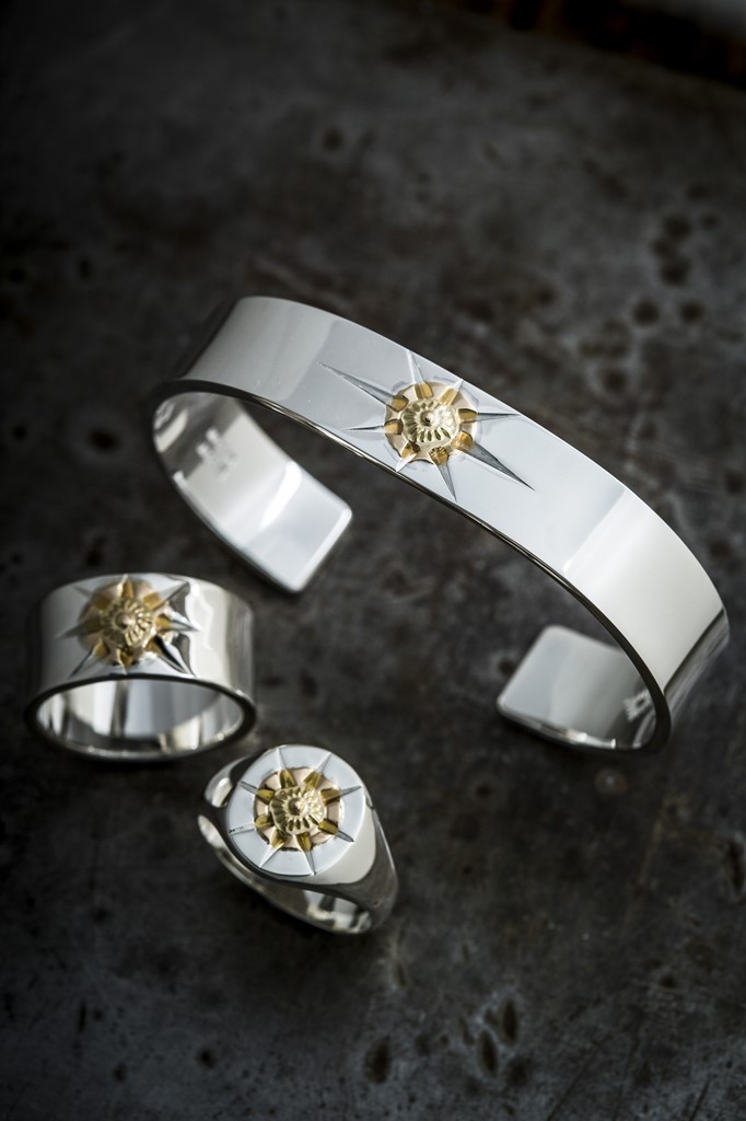 スタイリッシュな太陽のロゴ ロゴタンク 企業・店舗ロゴ・シンボルマーク格安作成販売