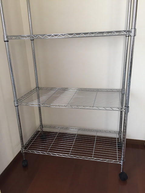 スチールラックを子ども用クローゼットにDIY！ 毎朝の身支度や荷物の準備が“自分でできる”環境づくり - 片づけ収納ドットコム