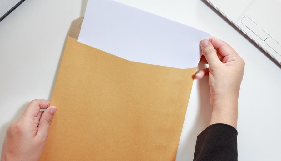 開封厳禁の貼り紙フリー貼り紙のペラガミ.com