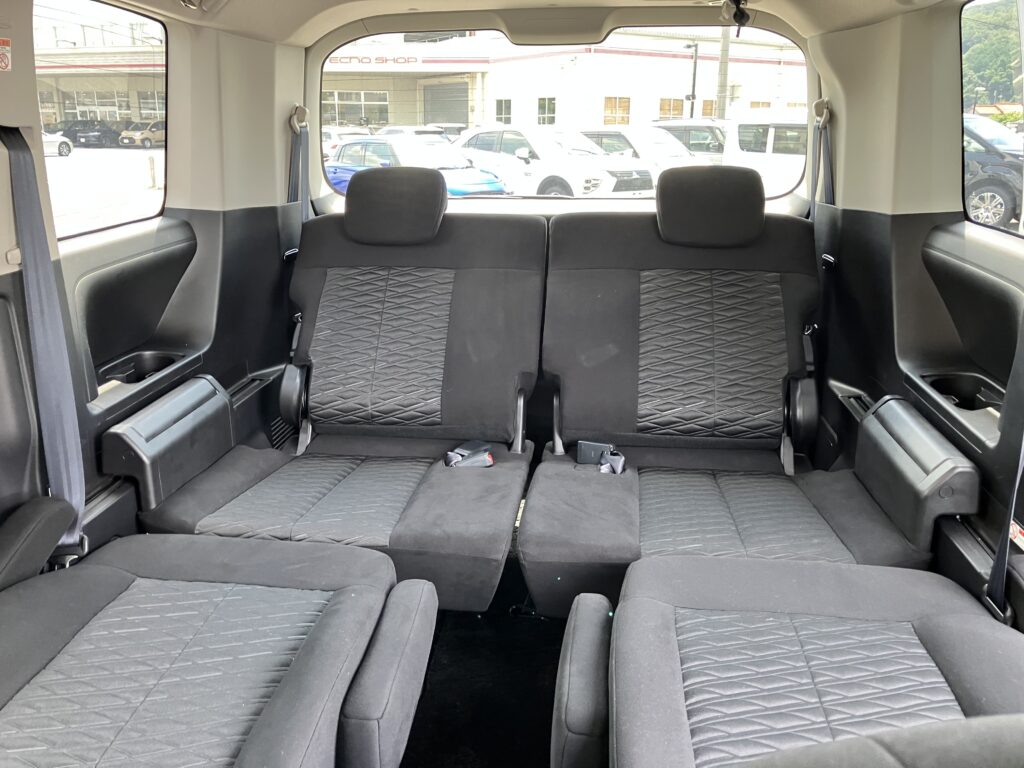 キャンプに大人気！DELICA D:5 シートアレンジのご紹介 - 三次店広島三菱自動車販売株式会社