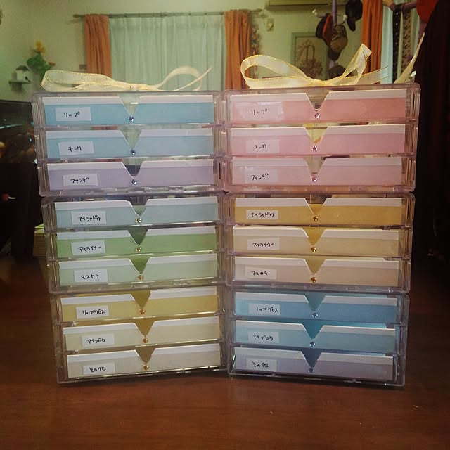 細々したものをスッキリ収納！ダイソーのクリア3段引き出し型ケースRoomClip mag暮らしとインテリアのwebマガジン