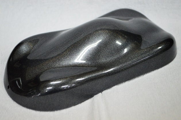 ガンメタってどんな色ですか？ - ガンメタリック黒っぽいグレーのメタリッ- Yahoo!知恵袋