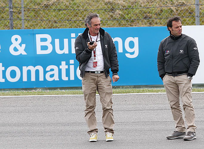 Wayne Gardner & Franco Uncini - YouTube