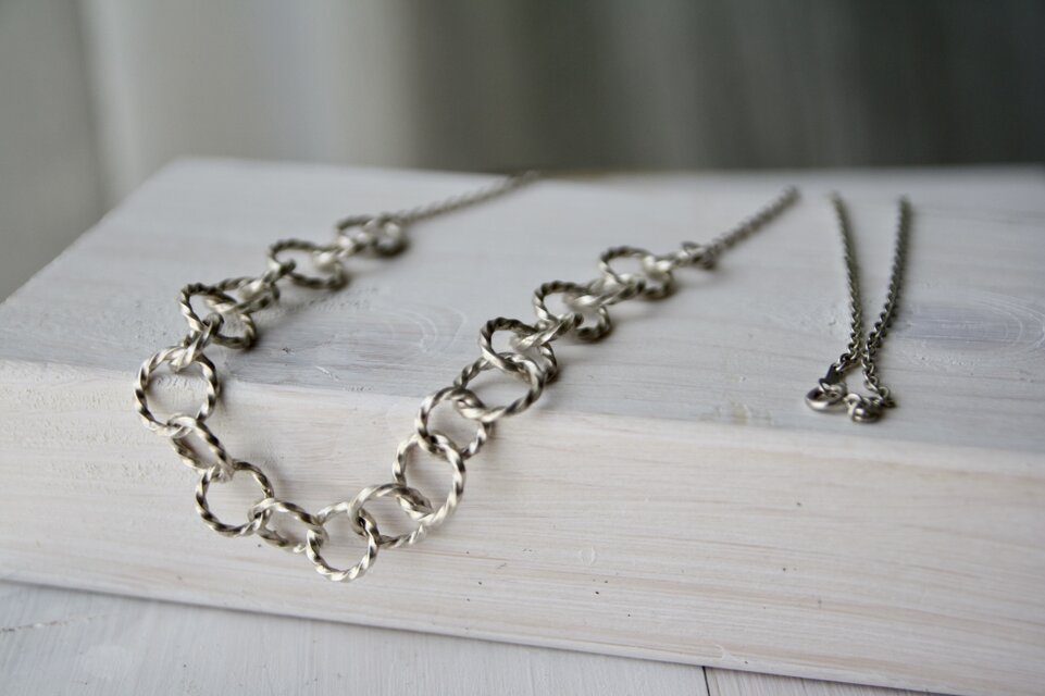 ピンクゴールド仕上げネジリングの通販 by ピッピラクマ