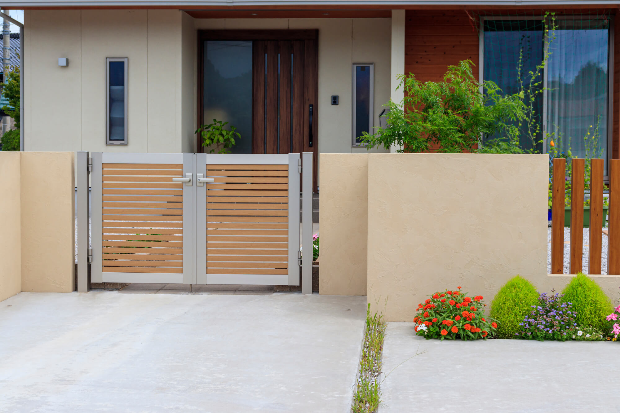 セミクローズ外構の外構施工例一覧 画像表示 外構工事のガーデンプラス