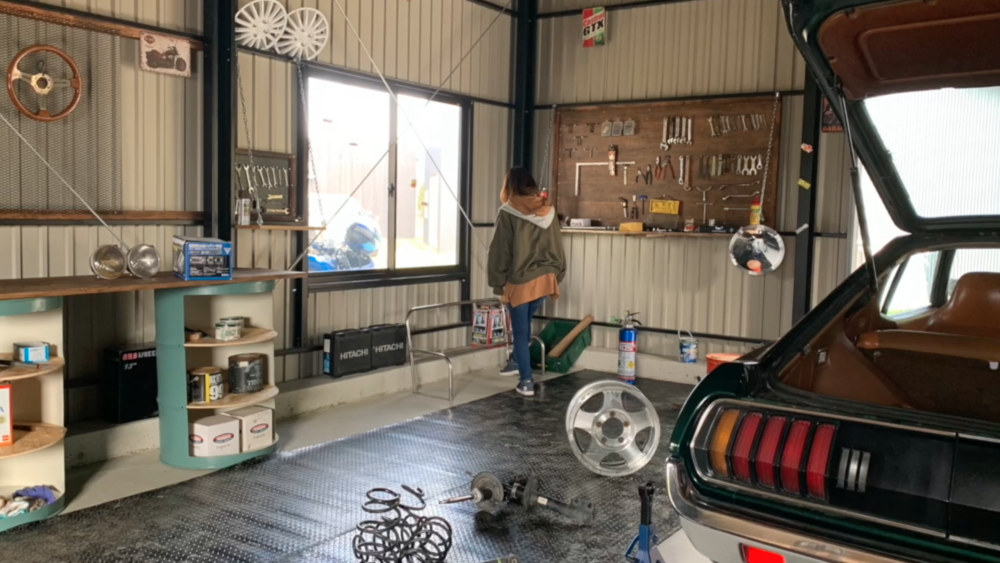 ガレージライフ 工具の飾り方 世田谷ベース生まれの原付バイク スネークモータース