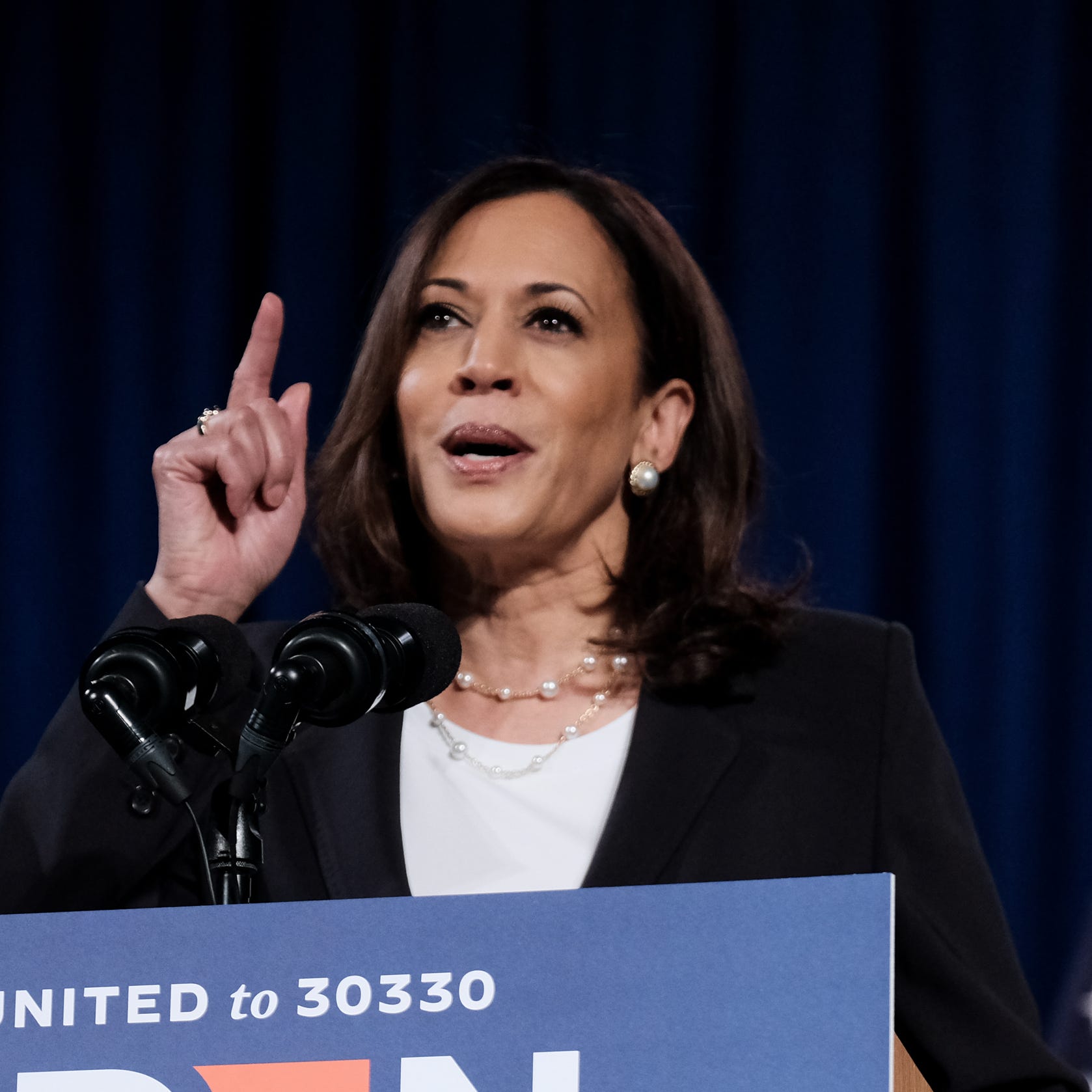 アメリカ国民の姉貴」ミシェル・オバマが私たちに教えてくれる「不安の乗り越え方」：村井理子ブックハンティング新潮社Foresight フォーサイト会員制国際情報サイト