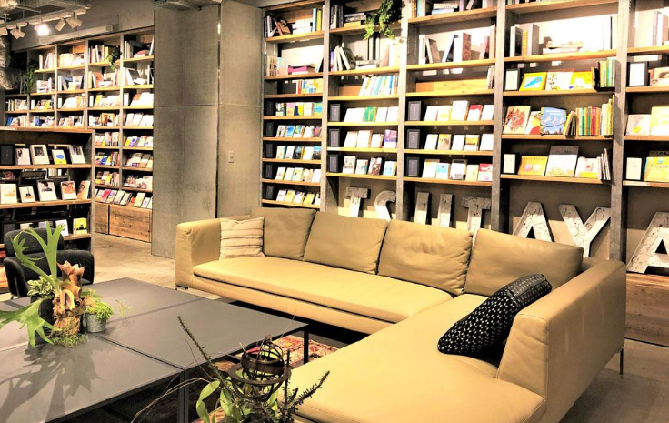 田町駅 TSUTAYAシェアラウンジ☆韓国つーしん☆