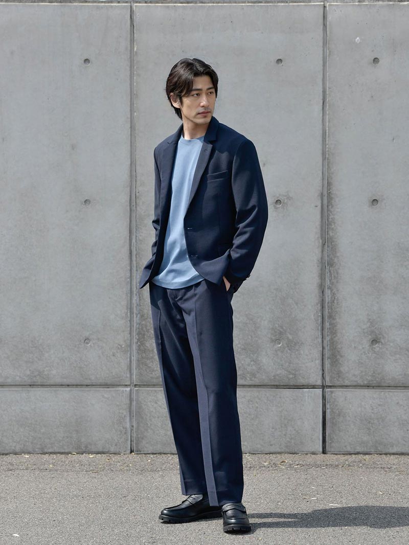 ジャケパンに似合うネクタイジャケットの色別おしゃれに決まるおすすめコーデ12選 - CUSTOMLIFE カスタムライフ