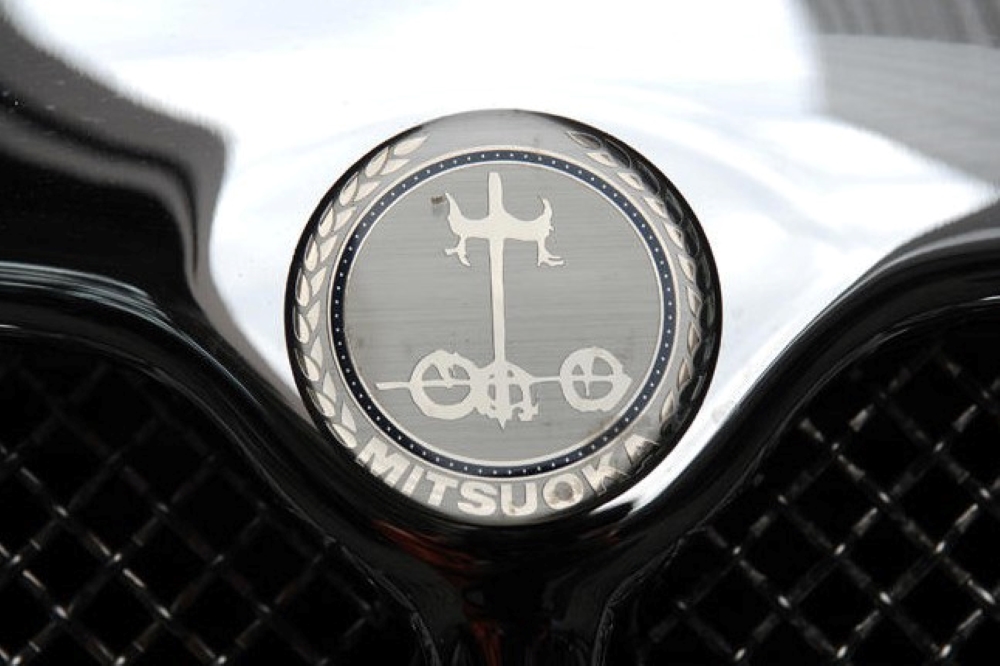 鳥や翼をモチーフにしているエンブレムの車を紹介！CARTUNEマガジン