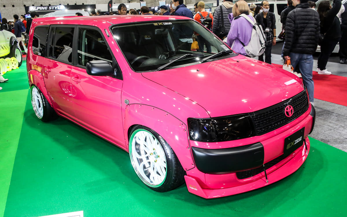 ダサい車として有名なあの車はいったい！？デザインが個性的で癖が強い国内外のクルマ - COBBY