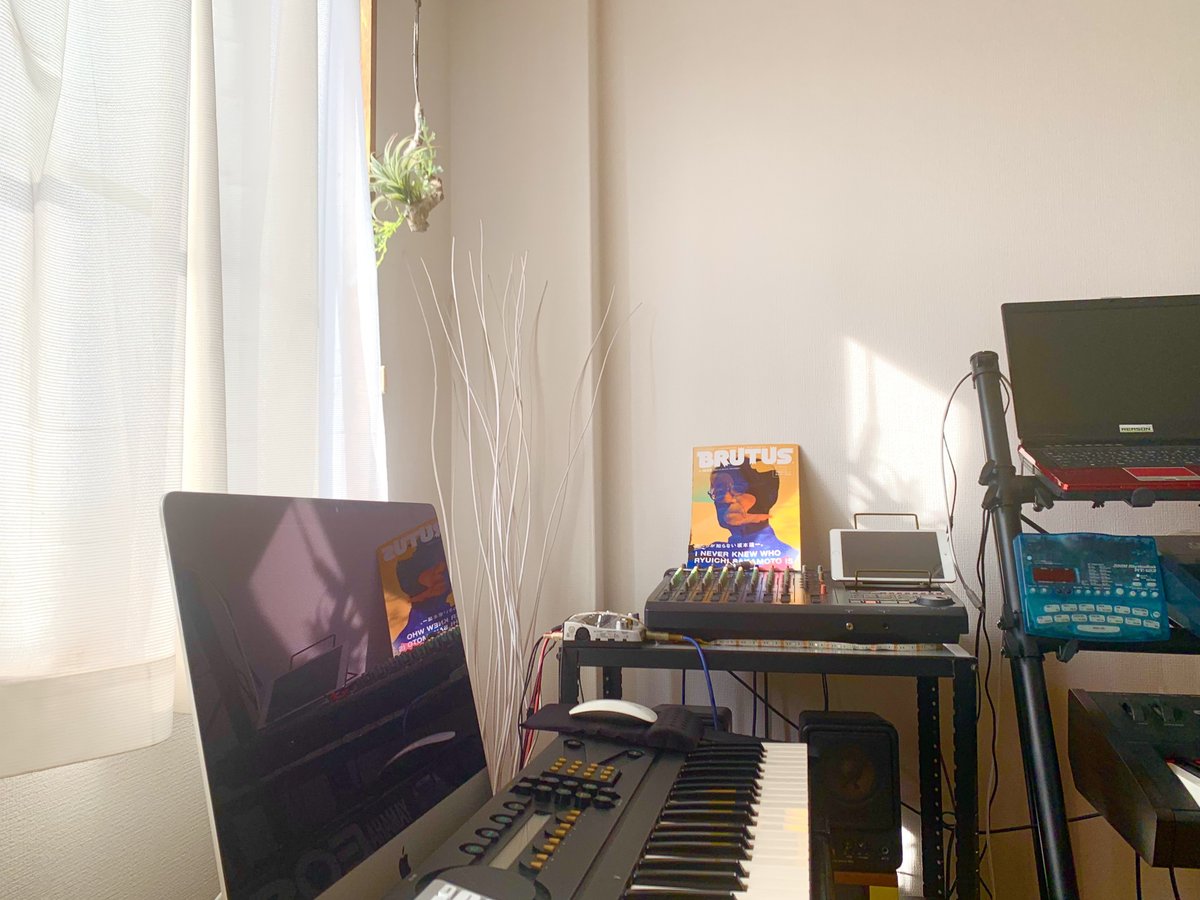 サンレコ5月号 3 25発売 で坂本龍一追悼特集 〜関係者が語る“教授”の創作の横顔 - サンレコ 〜音楽制作と音響のすべてを届けるメディア