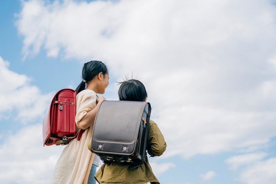 楽をするな」 “重すぎるランドセル”解決のため作られた「さんぽセル」への批判に開発の小学生側が対抗 首相や大臣に“プレゼント作戦”2022年6月14日掲載 日テレNEWS NNN