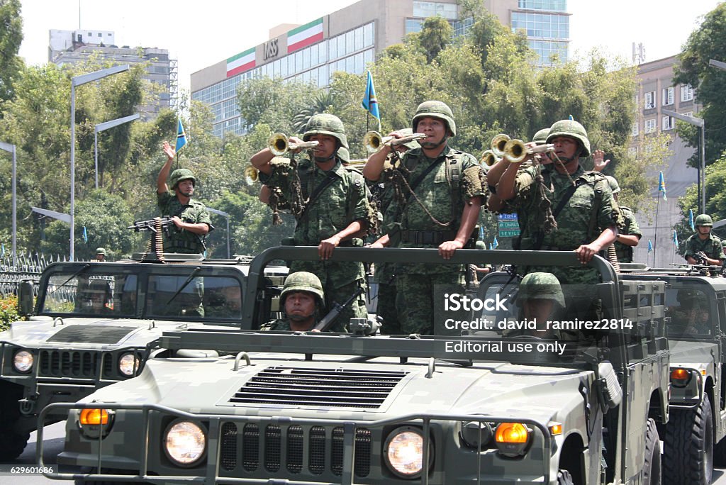 10,456 Mexican Army Stock Photos, High-Res Pictures, and Images - GettyImages