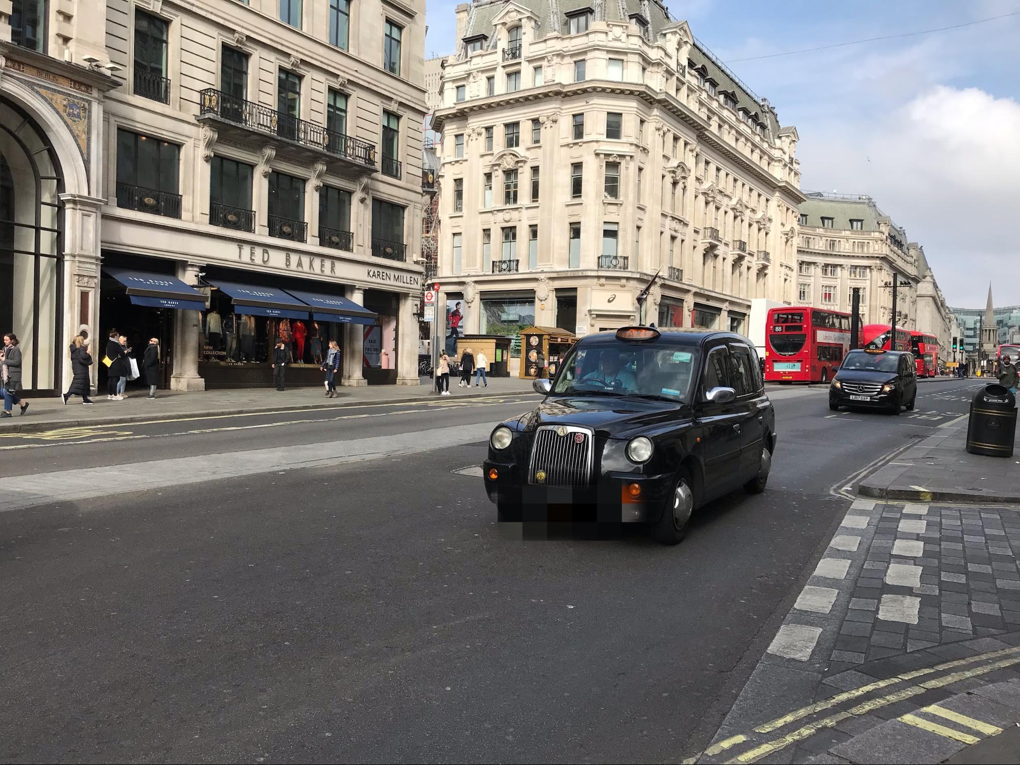 ロンドンのタクシーに乗ってみよう！ 動画付きロンドンナビ