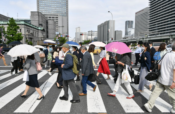 大阪市 大阪ビジネスパーク 夜景の写真素材213523958- イメージマート