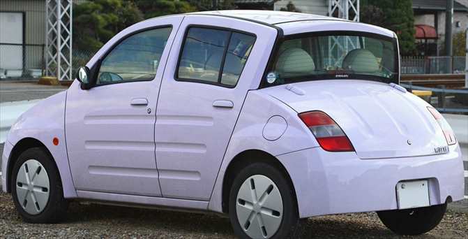 ダサい車ランキングワースト7 自動車の歴史に名を刻んだ迷デザイン？あの日本車もMOBYモビー