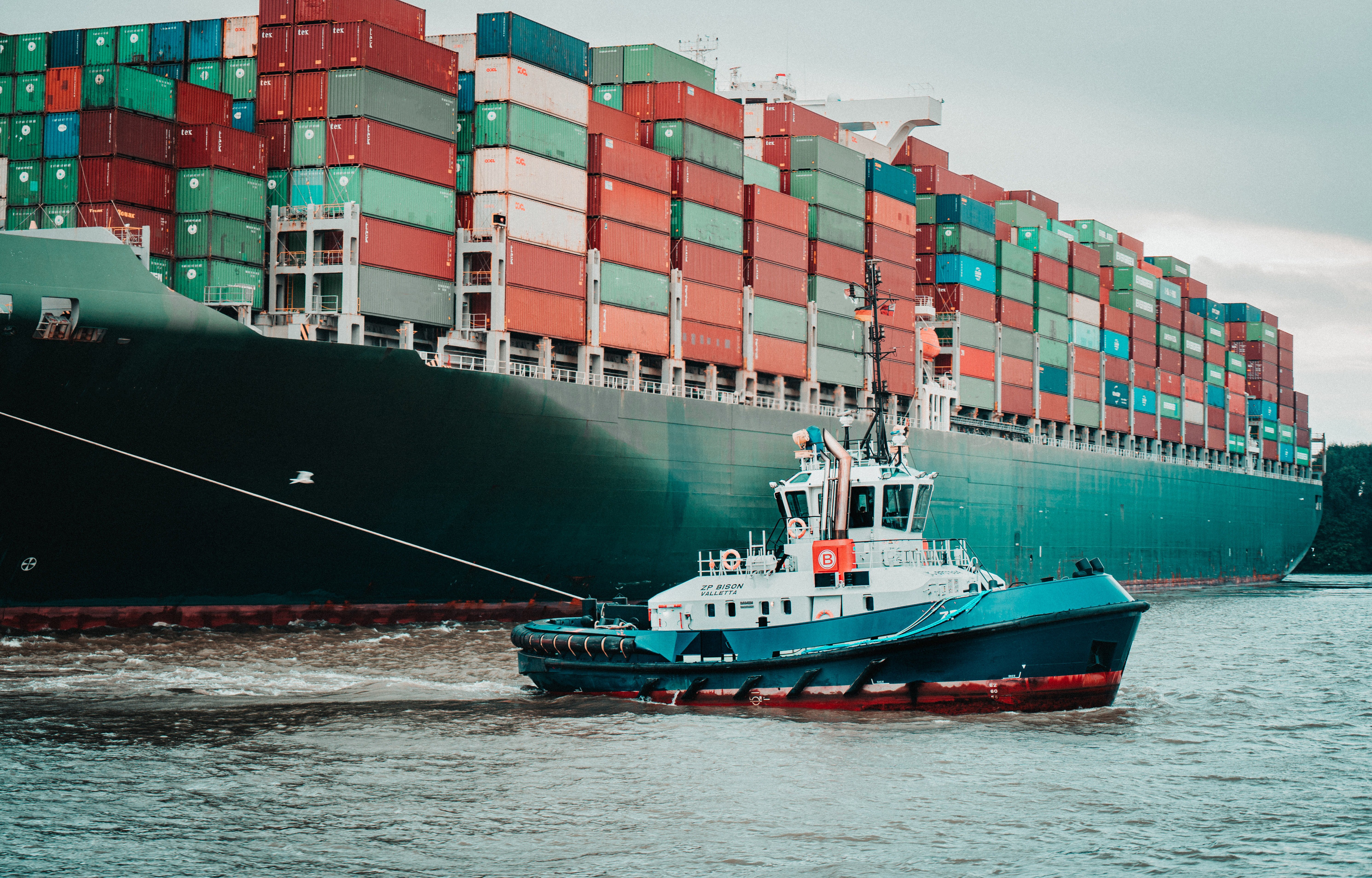 外資コンテナ定期便就航祝う〜釜石と中・韓を直接結ぶ、輸出促進 本県経済成長に期待かまいし情報ポータルサイト〜縁とらんす