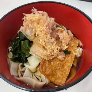 瀬戸市出張で諸々 瀬戸市観光協会お勧めのお店でランチ〜名古屋城、本丸御殿、ミュージアムショップ〜大須観音〜名古屋駅近くで乾杯〜瀬戸蔵ミュージアム〜窯垣の小道〜宝泉寺仕事、観光、飲み会に全力投球😄